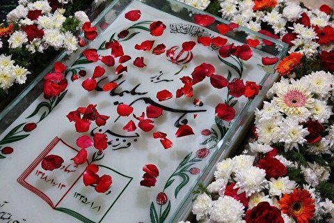 برای تو که تمام وجودت، اخلاص بود